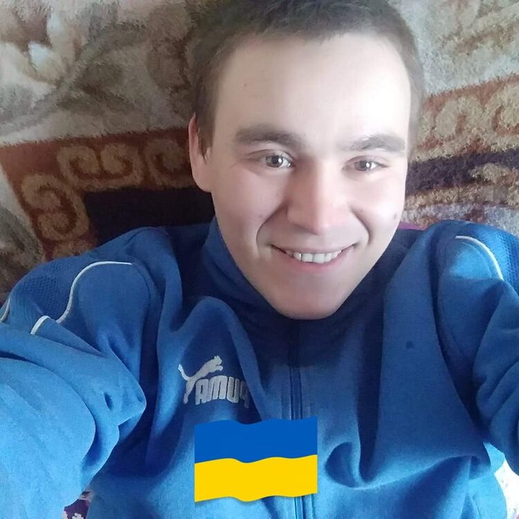  41897659  , 28 ,    