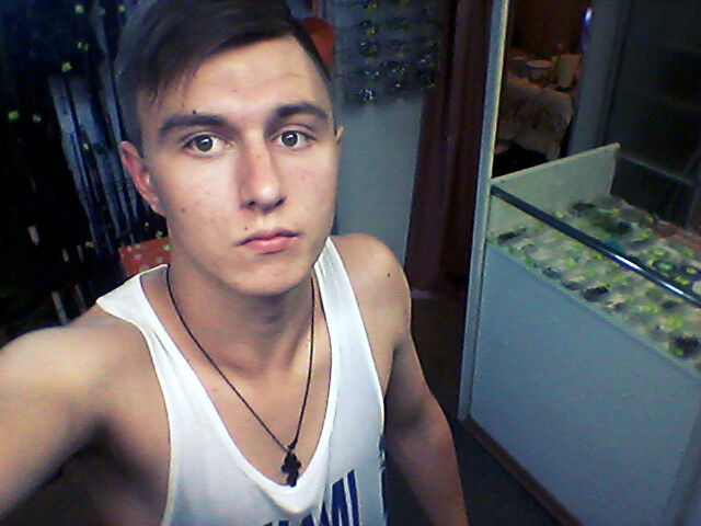  8604599  Evgenii, 30 ,    