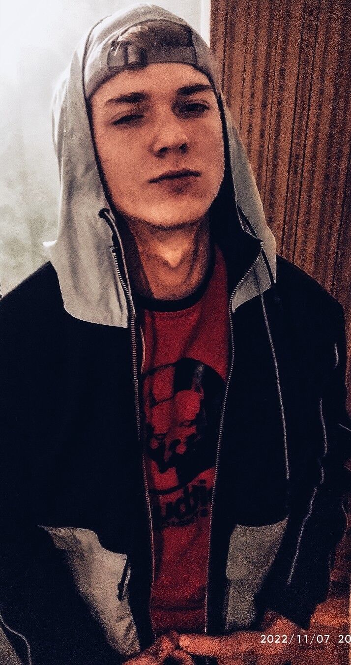  -,   , 24 ,   