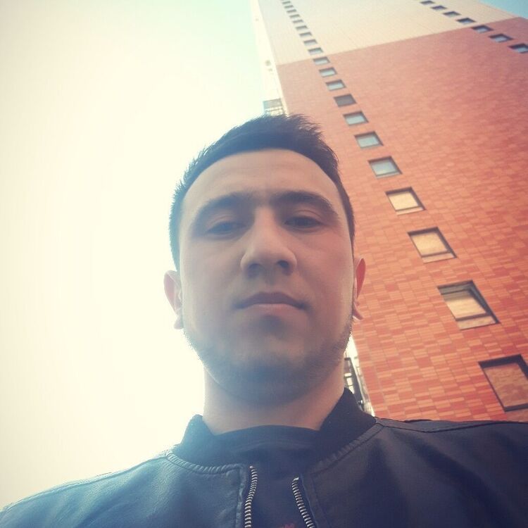  49556449  , 30 ,    