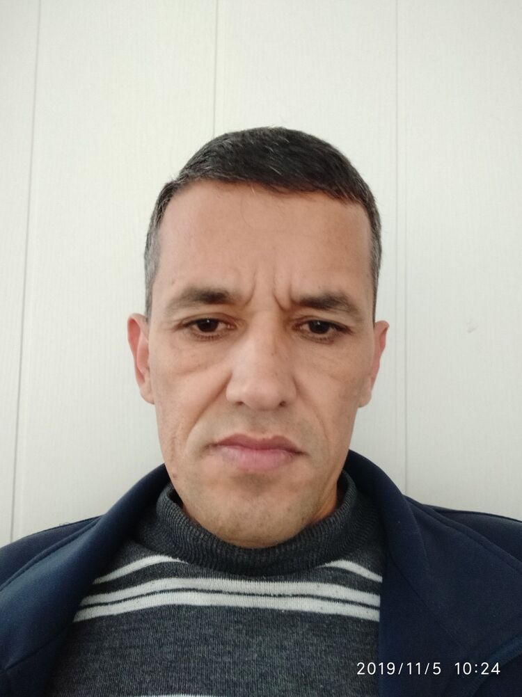  18023119  Yadgar, 49 ,    