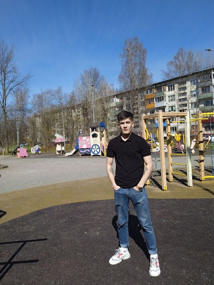  28412139  , 26 ,    -