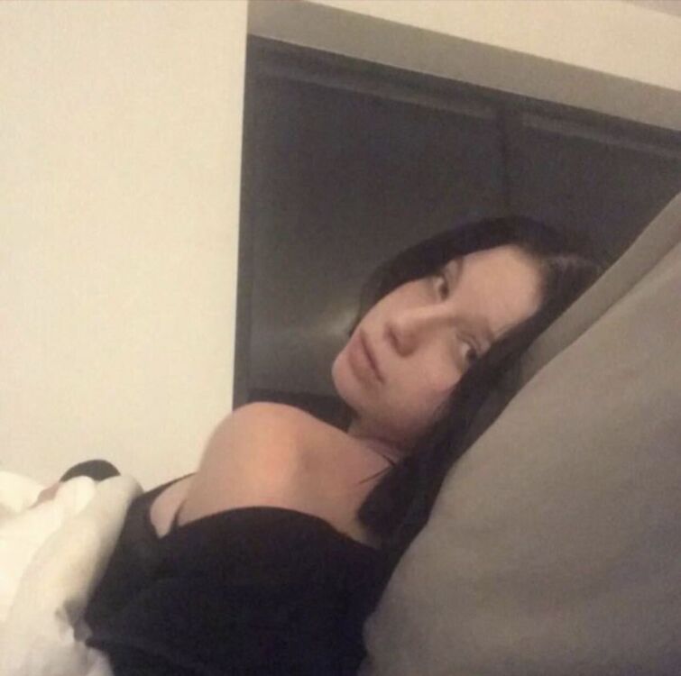  -,   , 21 ,   ,   