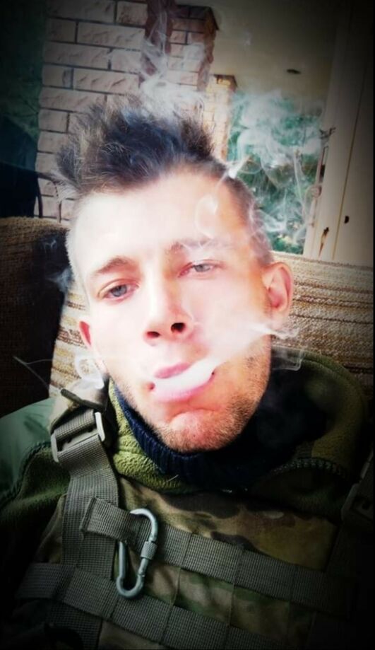  41853579  Vlad, 27 ,    