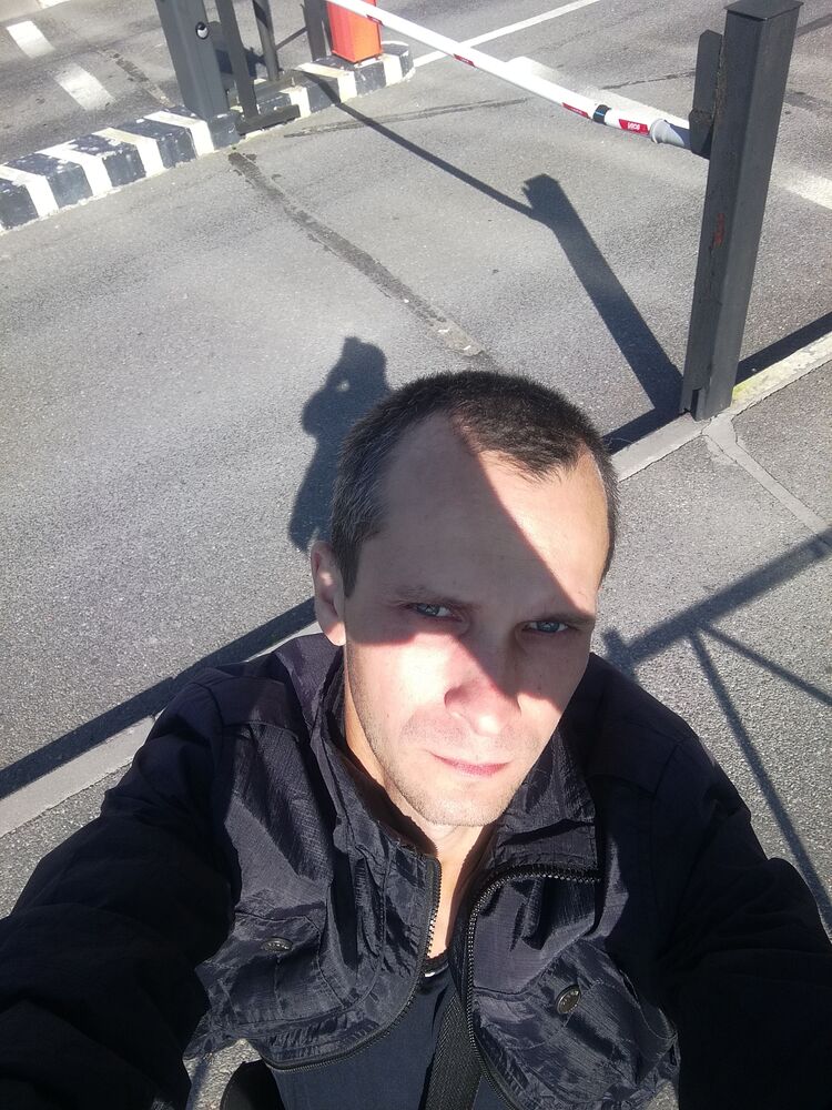  -,   , 32 ,   ,   