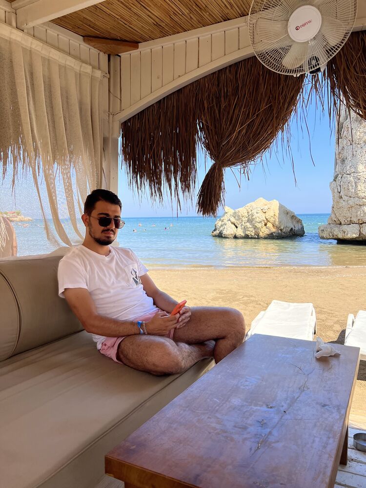  ,   Koray inci, 25 ,   ,   