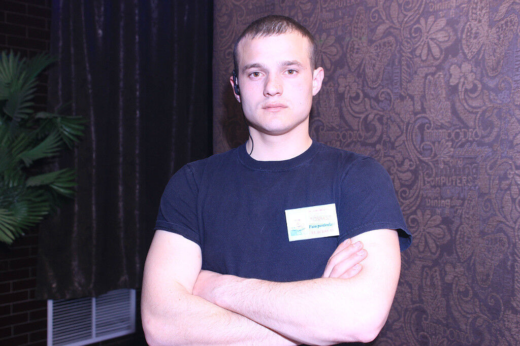  ,   Slava, 35 ,   