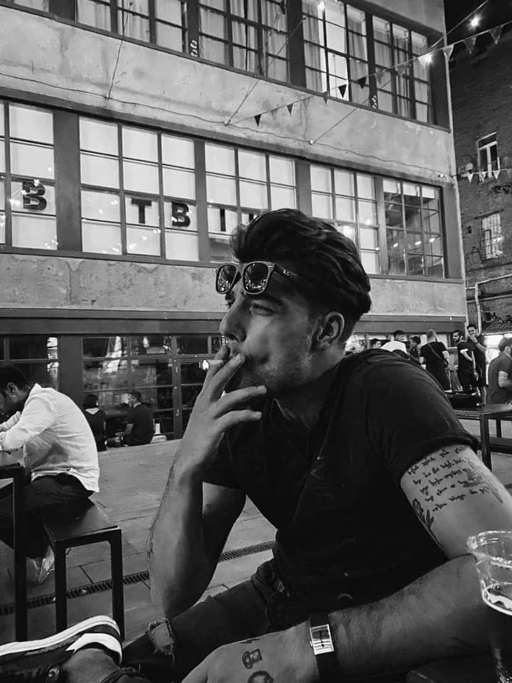  30926839  Revaz, 30 ,    