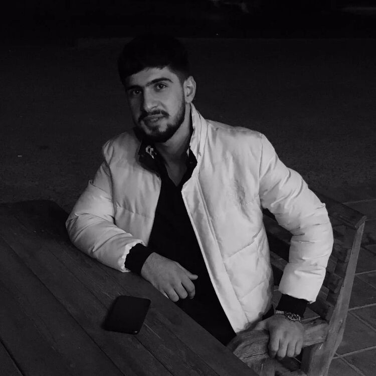  ,   Nahid, 25 ,   ,   