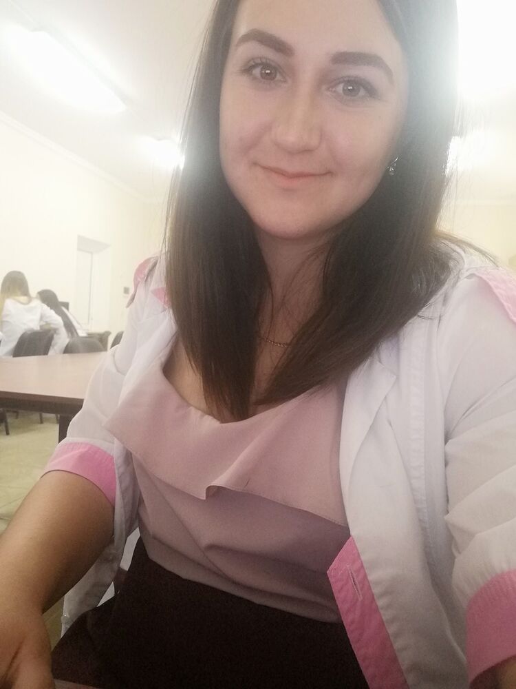  17303629  Irina, 25 ,    