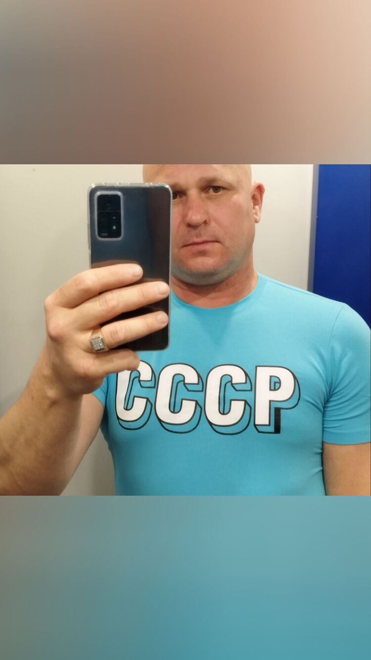  32949769  , 42 ,    