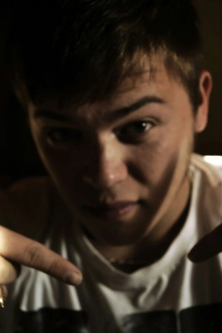  ,   Ilya, 33 ,   ,   