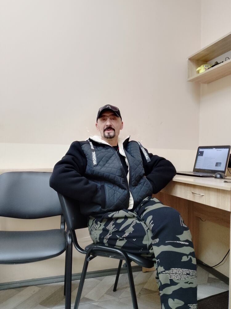  ,   , 52 ,   c , 