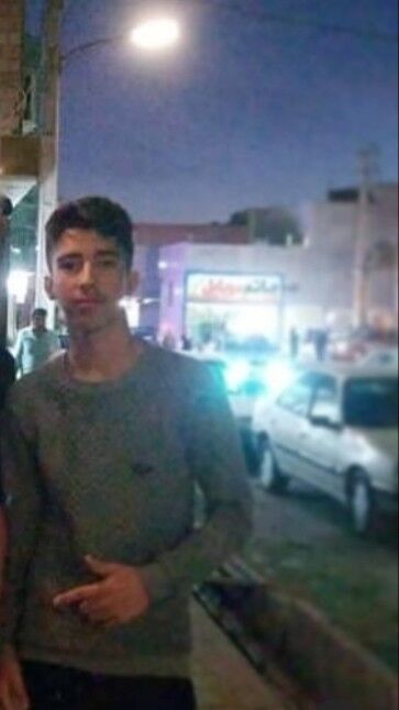  19403719  Mohammad, 23 ,    