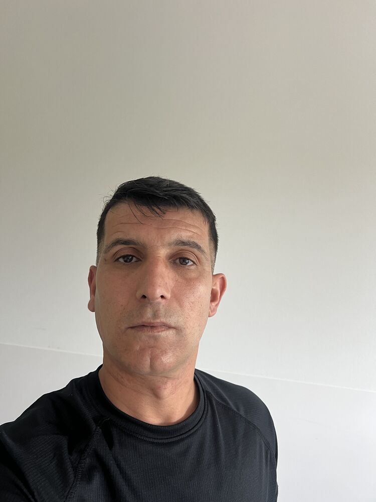  53408879  Mahsum, 37 ,    