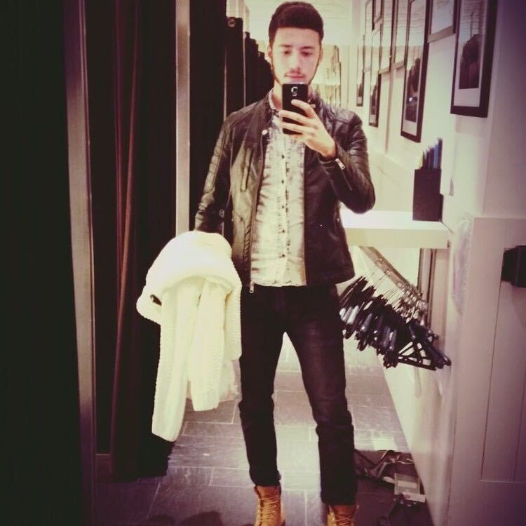  ,   Umut, 32 ,   ,   