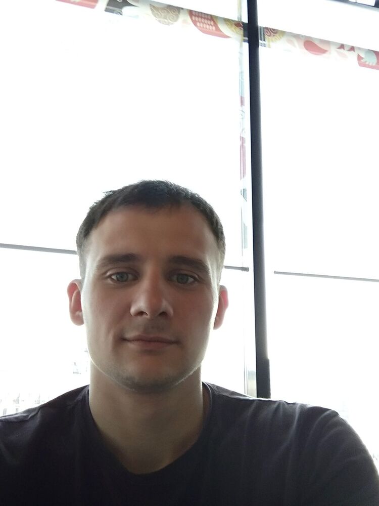  ,   AlexMoren, 33 ,   ,   , c 