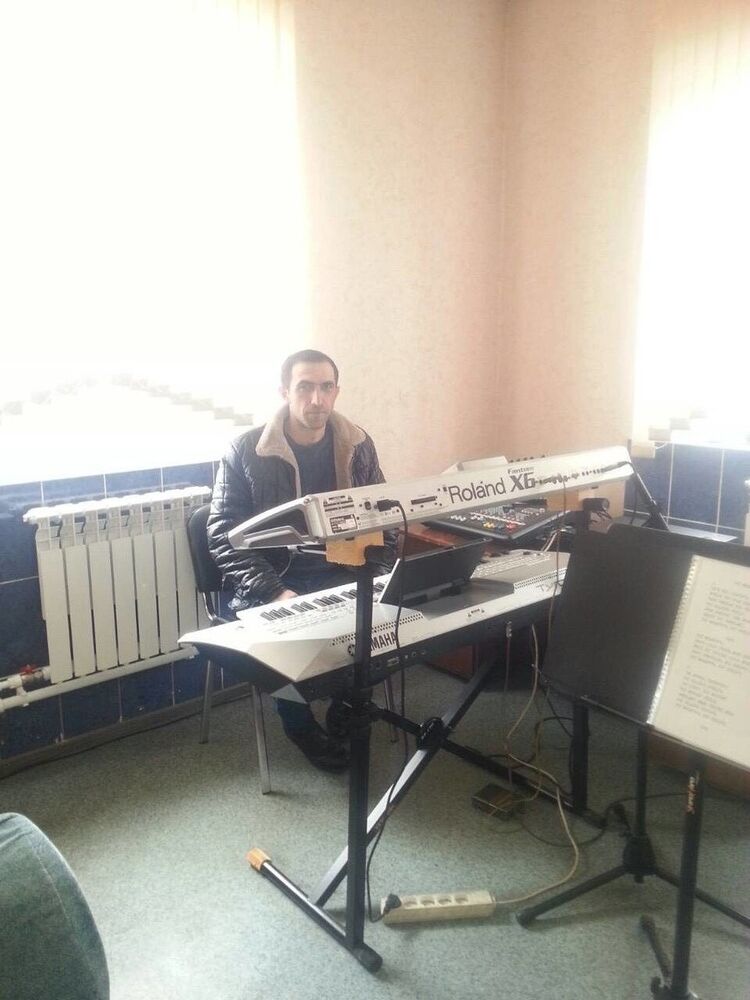  15768079  , 40 ,    