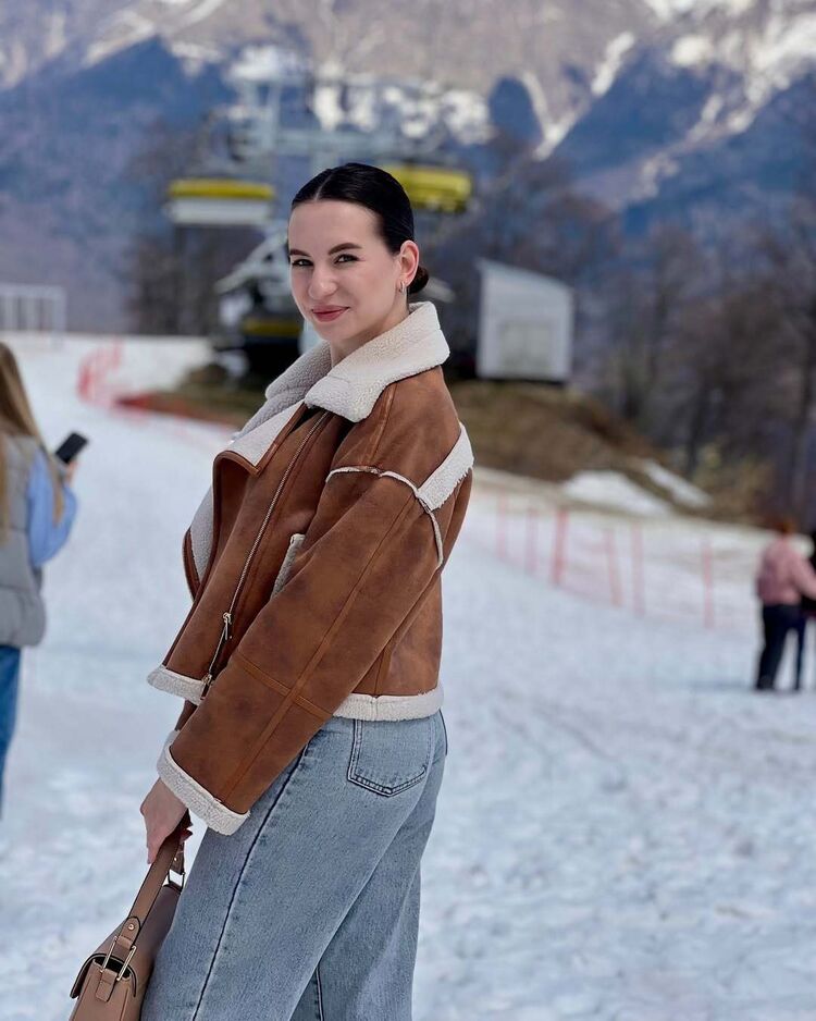  --,   , 22 ,     , c 