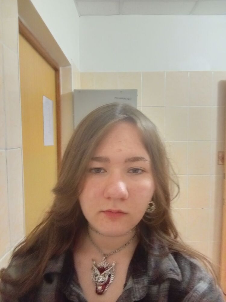  49688459  , 18 ,    