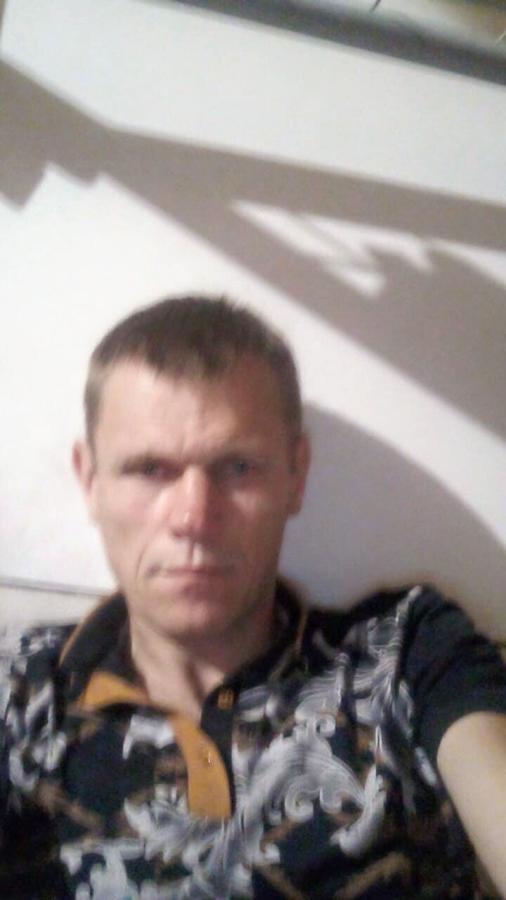  28499479  , 46 ,    