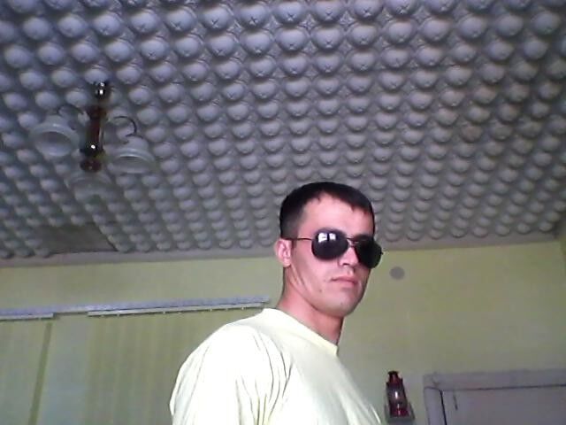  4556679  Ruslan, 36 ,    