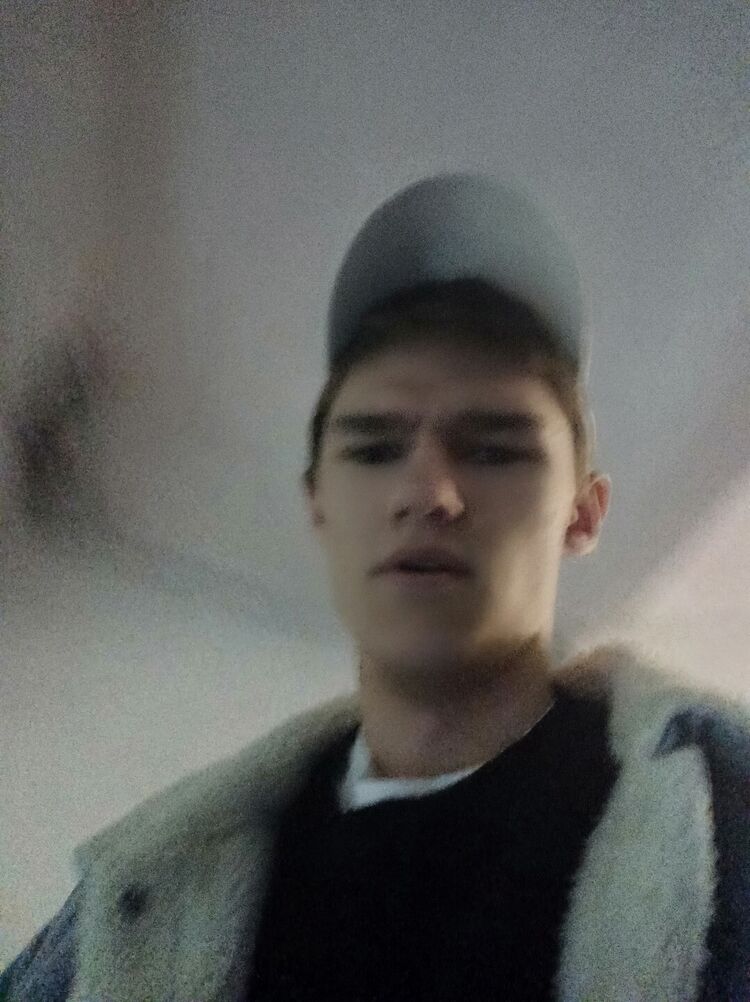  32716229  , 23 ,    