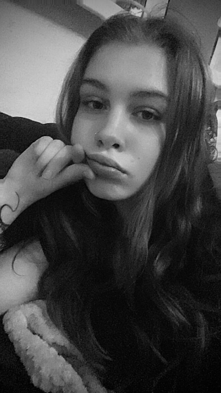  47585489  , 21 ,    