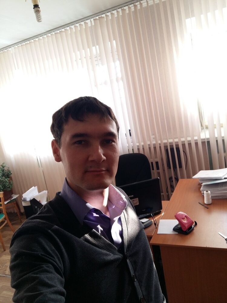  6734659  RUSLAN, 40 ,    