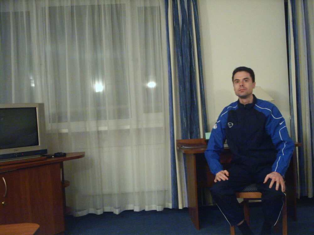  22156469  Alexfr, 45 ,    