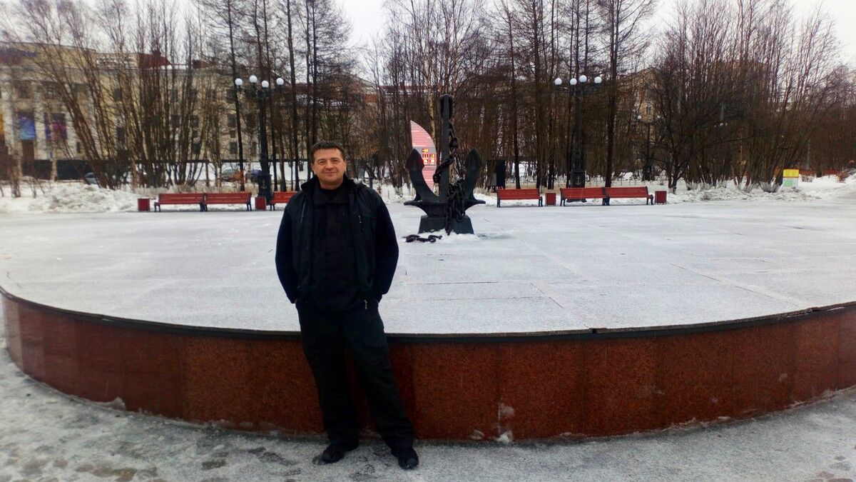  14213319  Aleksandr, 51 ,    