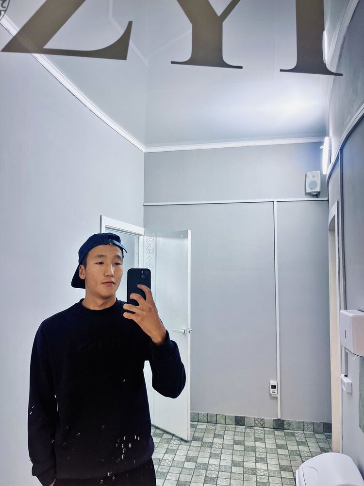  54278469  Marat, 19 ,    