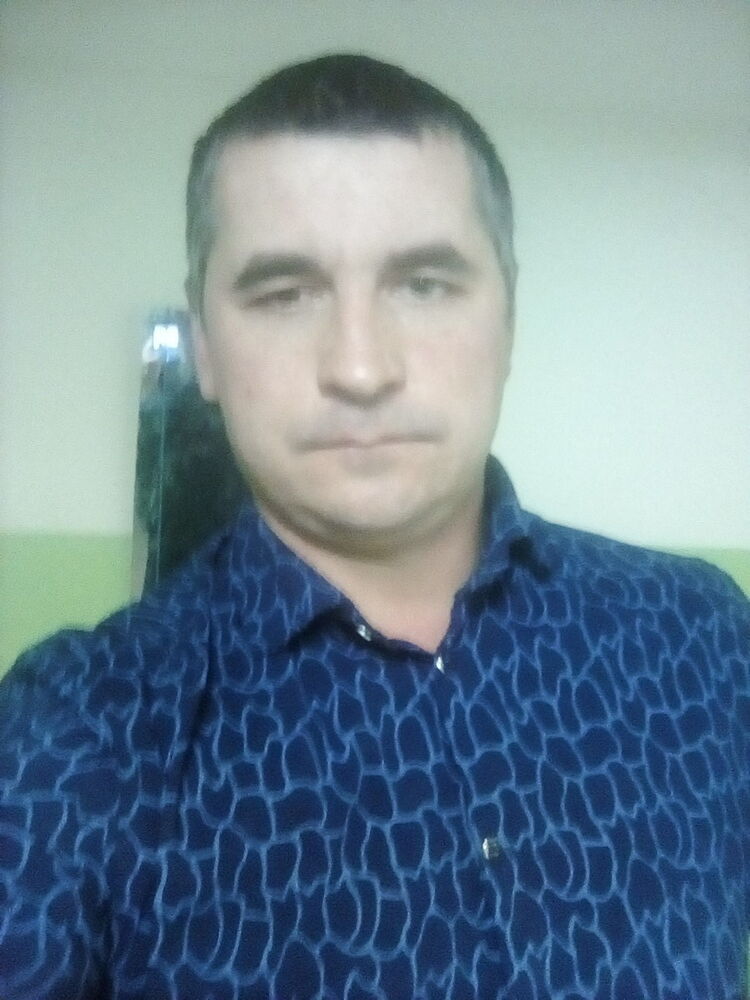  10680059  , 44 ,    