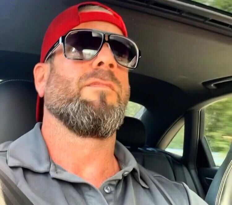  Davidson,   Michael, 57 ,     , c 