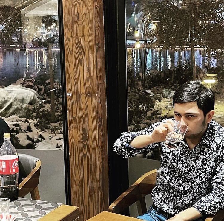  ,   Jasurtaw, 24 ,  