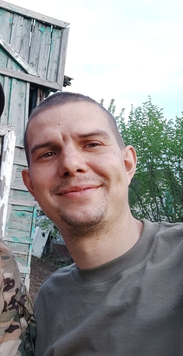  42796629  , 35 ,    