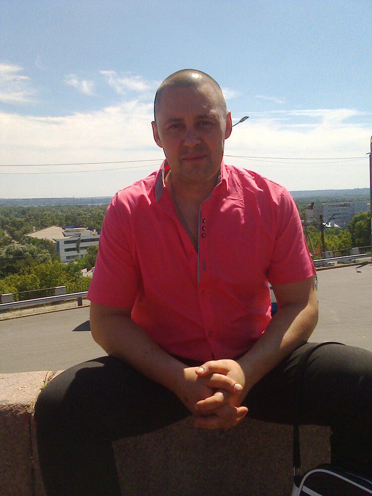  12181229  Aleks, 45 ,    