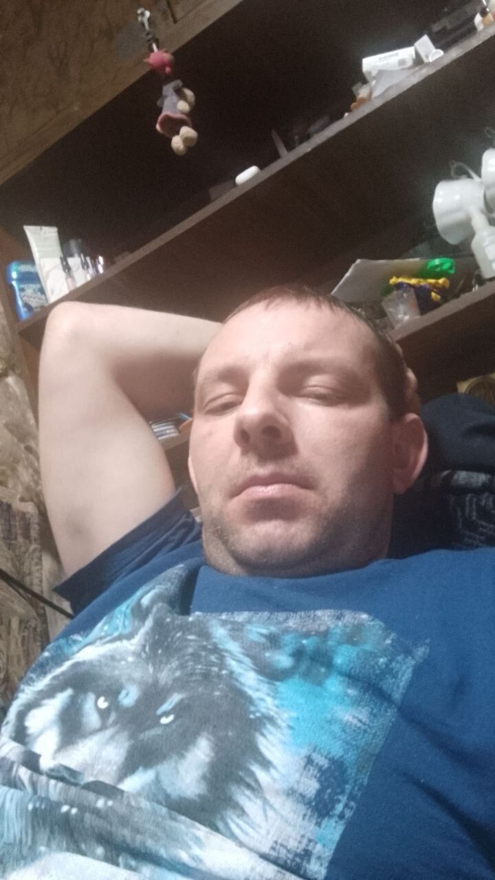  48169649   , 34 ,    
