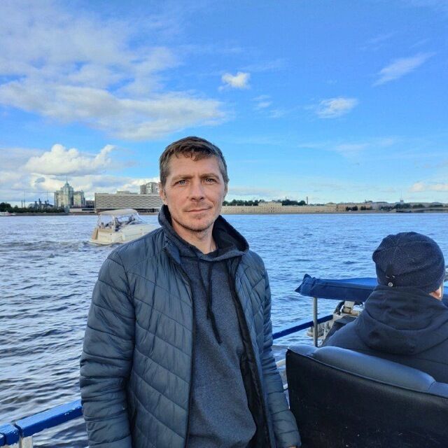  44184309  , 46 ,    -