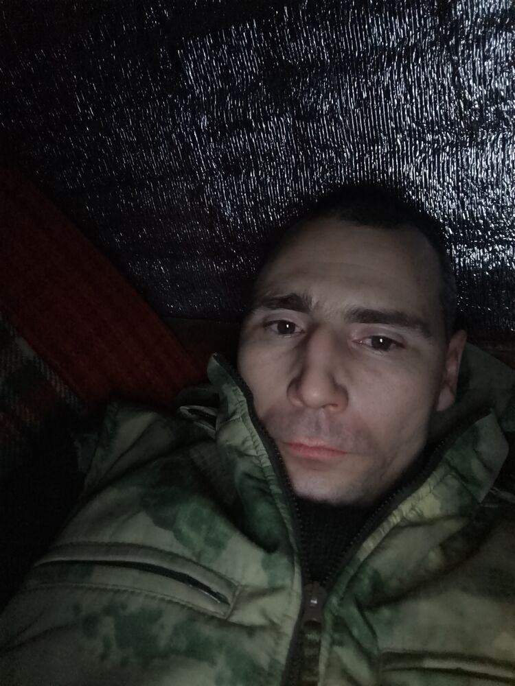  48999069  , 33 ,    