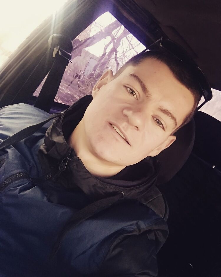  ,   Sergei, 28 ,   ,   , c 