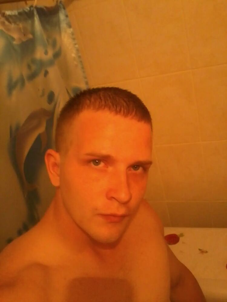  42779879  , 37 ,    