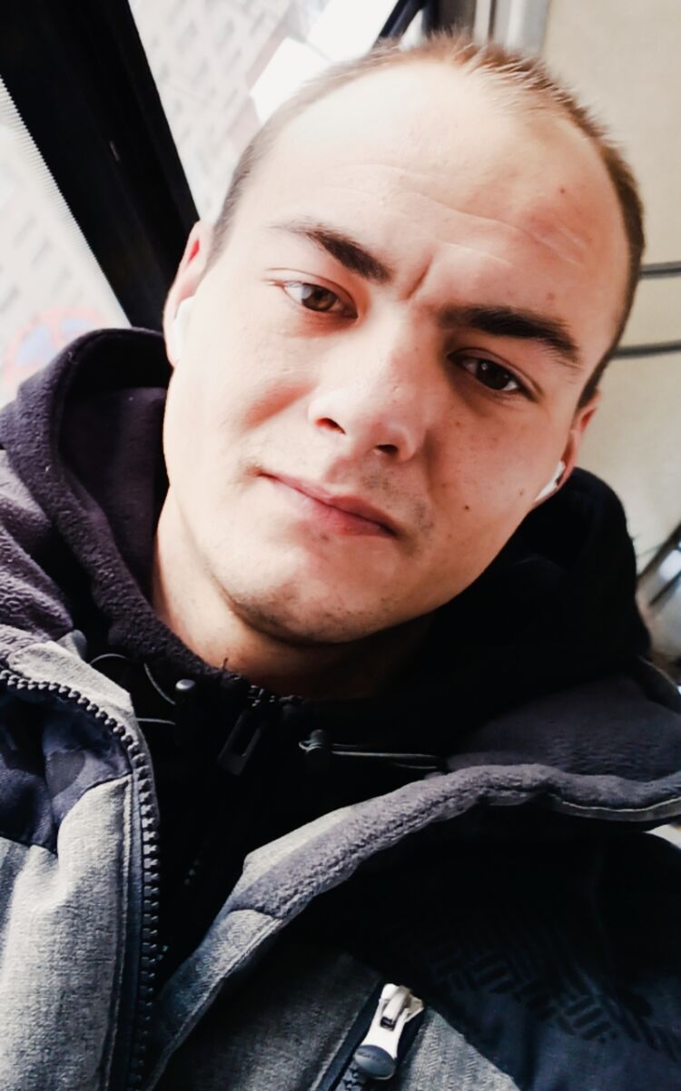  40685029  , 27 ,    -