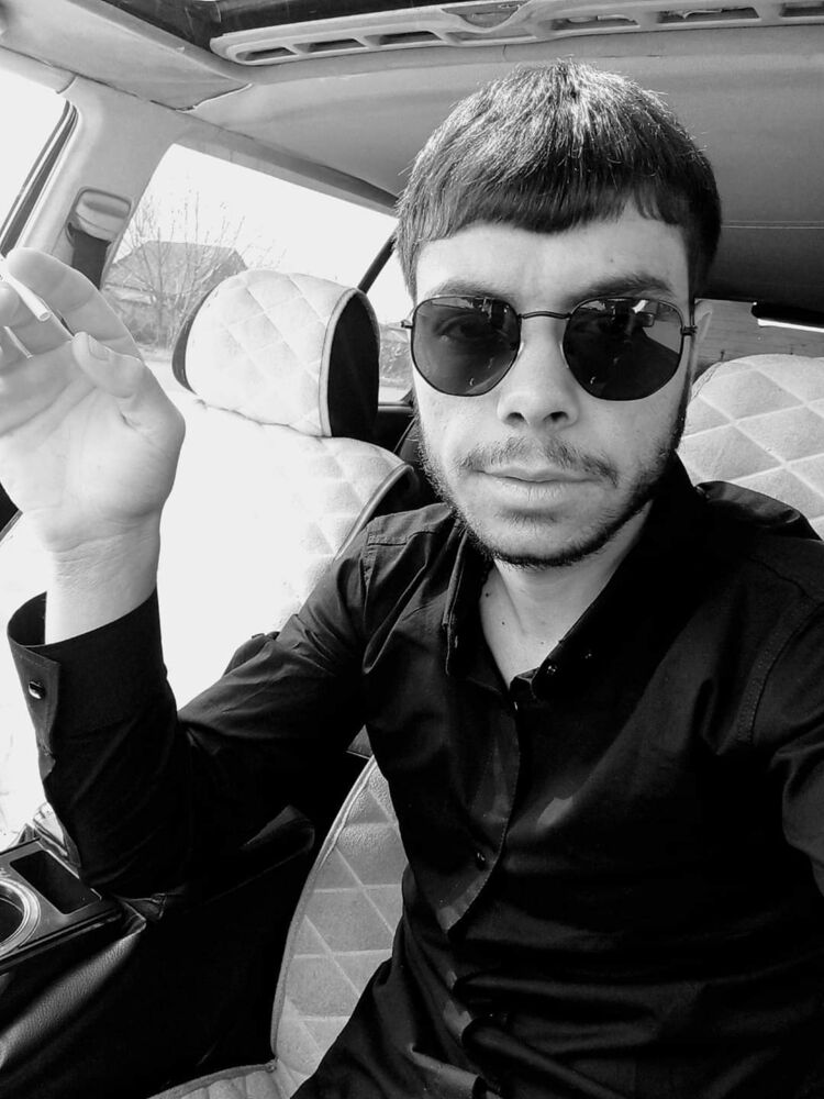  ,   Narek, 24 ,   ,   , c 