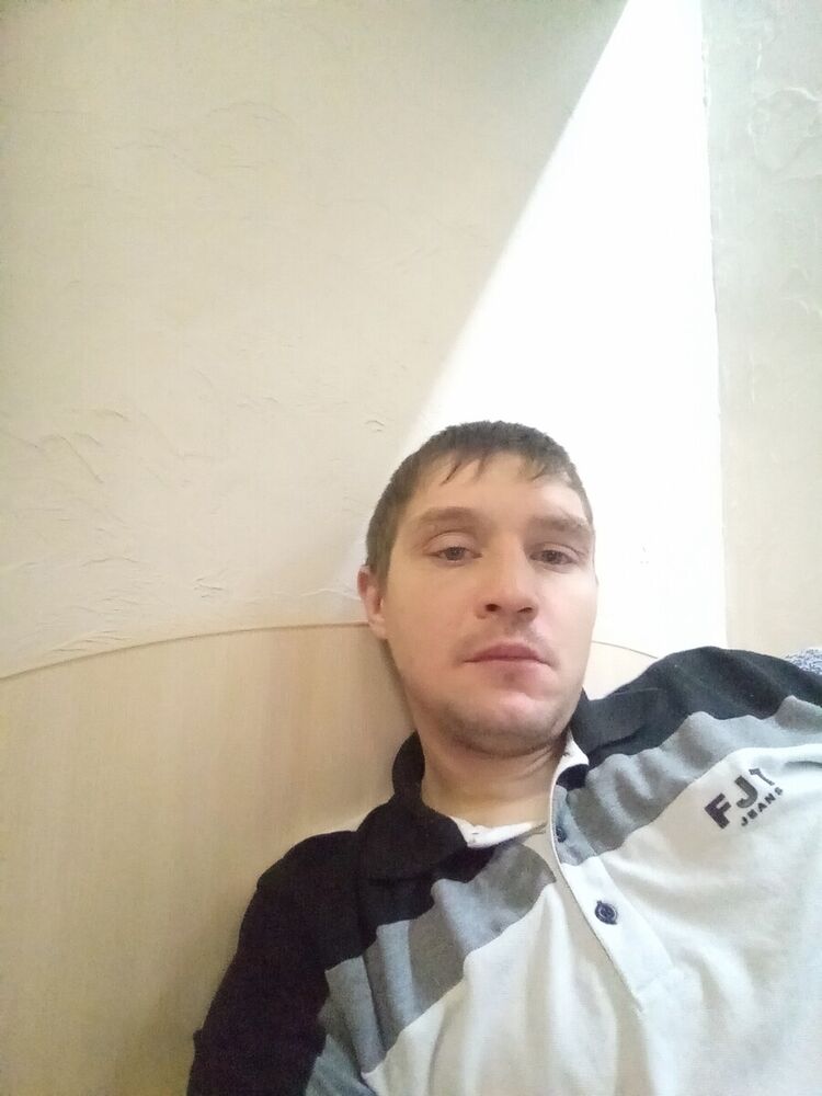  21689499  , 37 ,    