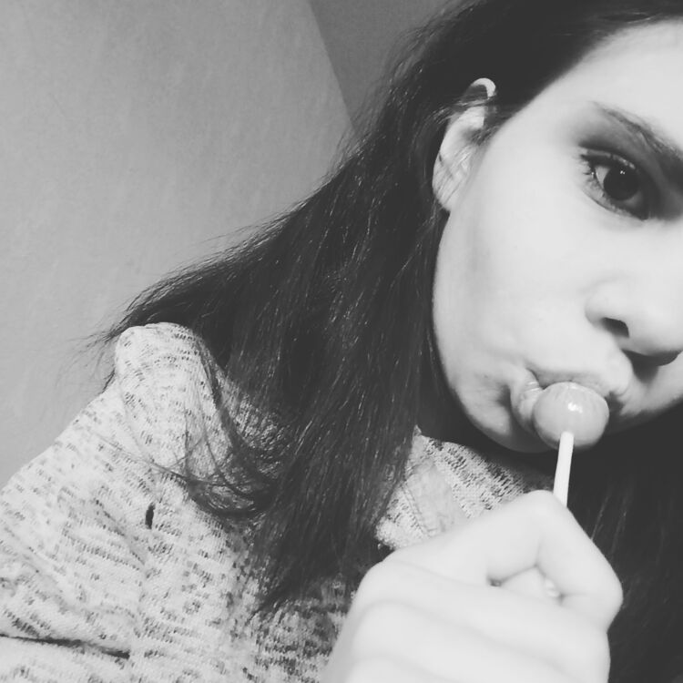  31410429  Olga, 26 ,    -