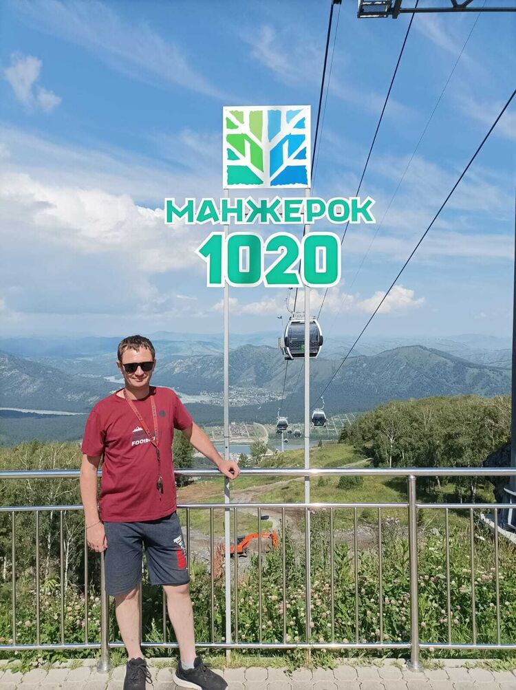  32588159  , 40 ,    
