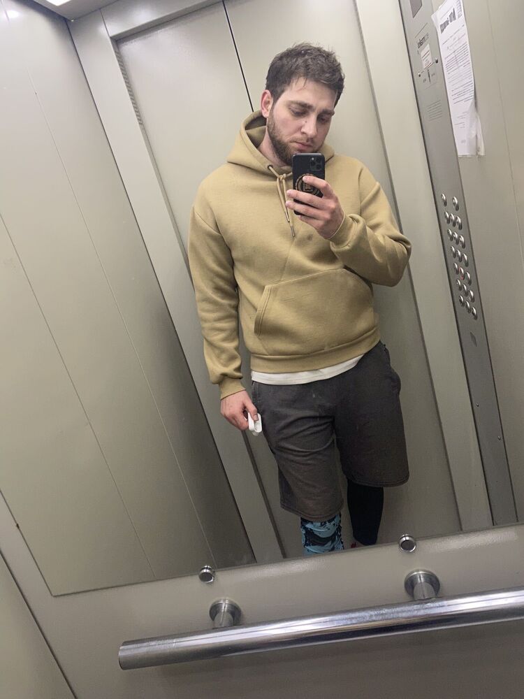  42595379  , 29 ,    