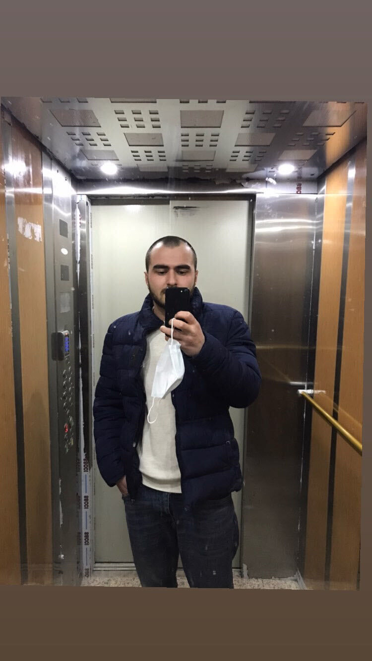  29320899  Tito, 32 ,    