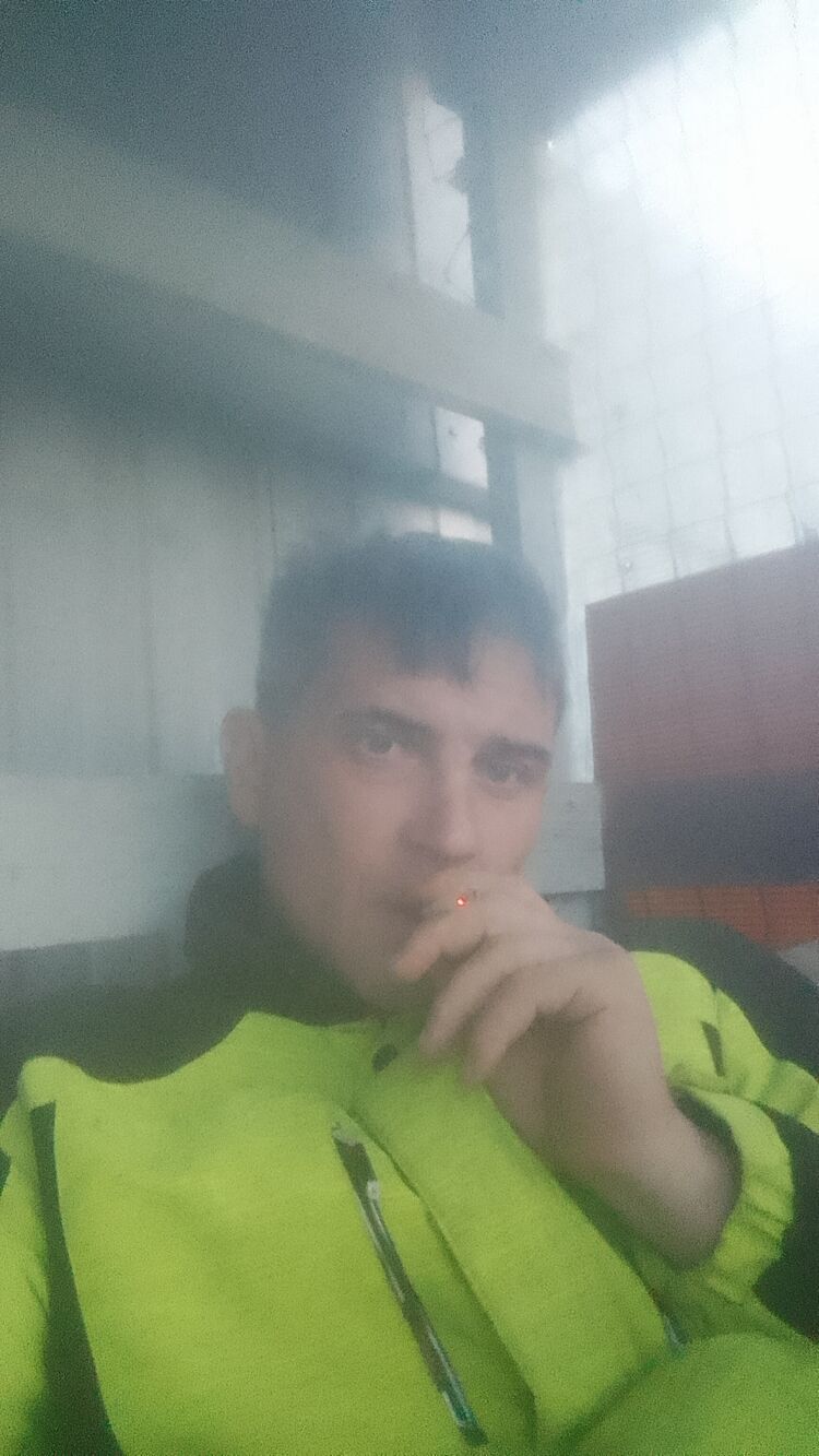 52598679  , 39 ,    